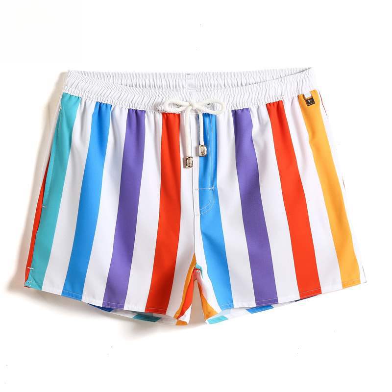 Bermuda Masculina Praia Listrada Marcanzzi MZ948 em tecido leve com estampa listrada clássica, secagem rápida e caimento moderno para estilo versátil.