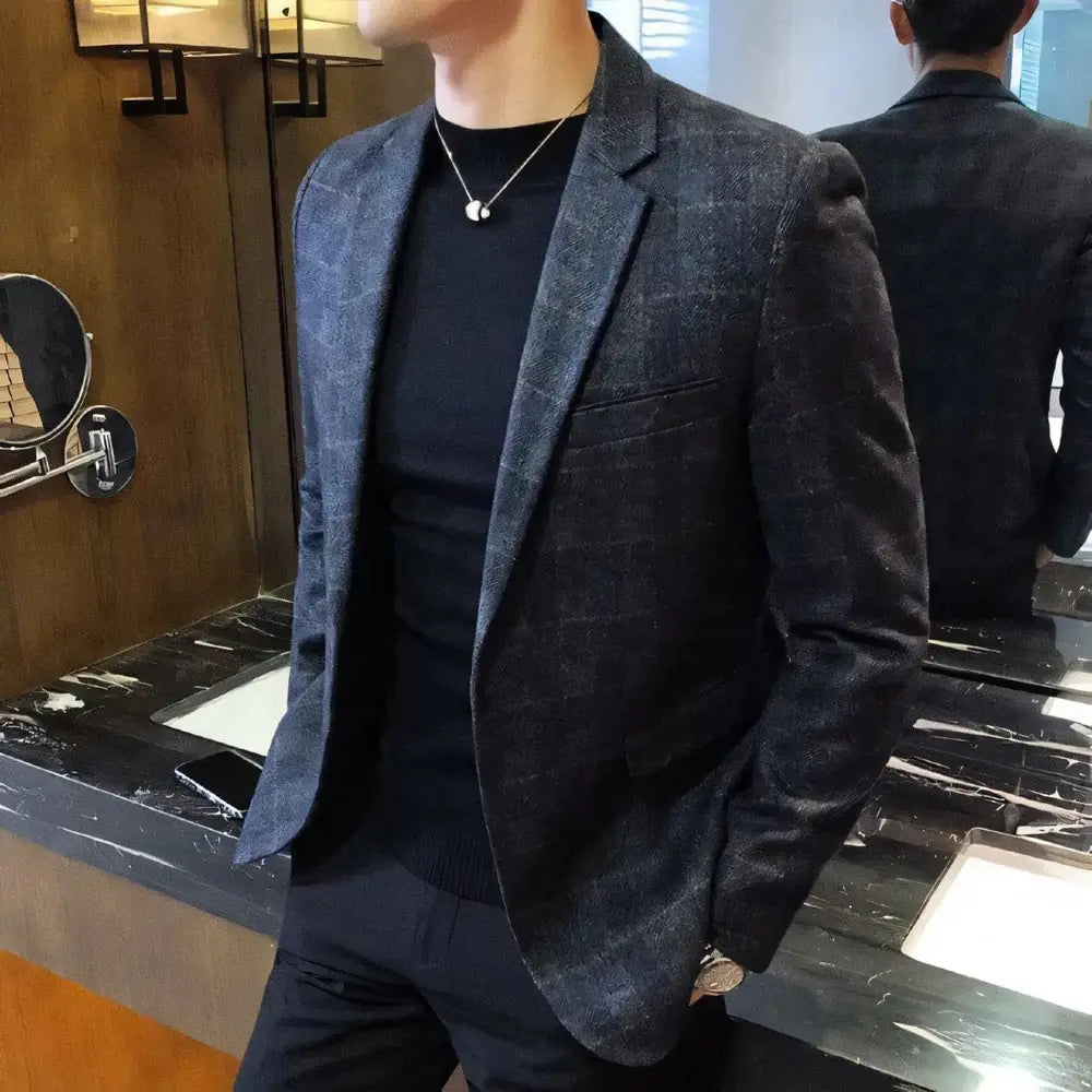 Blazer Masculino Dapper Marcanzzi MZ063 em alfaiataria premium com tecnologia respirável. Sofisticação e conforto em qualquer ocasião.