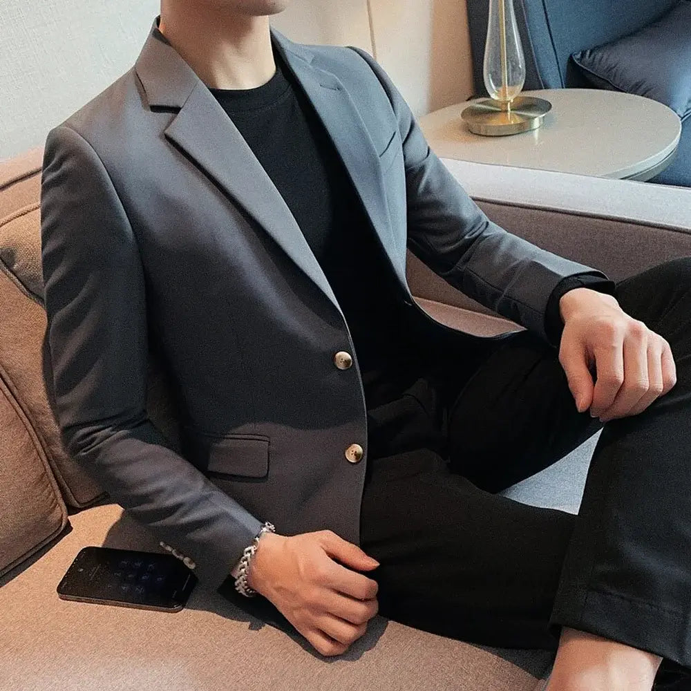 Blazer Masculino Esporte Fino Marcanzzi MZ058: sofisticação e conforto para eventos formais e casuais. Estilo moderno e cores impressionantes.