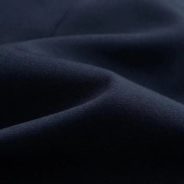 Blazer Masculino Slim Marcanzzi MZ052 em tecido nobre, modelagem ajustada e acabamento refinado, ideal para eventos formais.