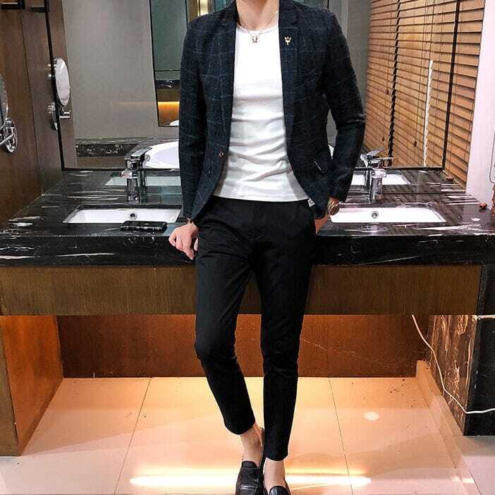 Blazer Masculino Xadrez Marcanzzi MZ064 com design elegante, tecido premium e acabamento refinado para estilo sofisticado em qualquer ocasião.