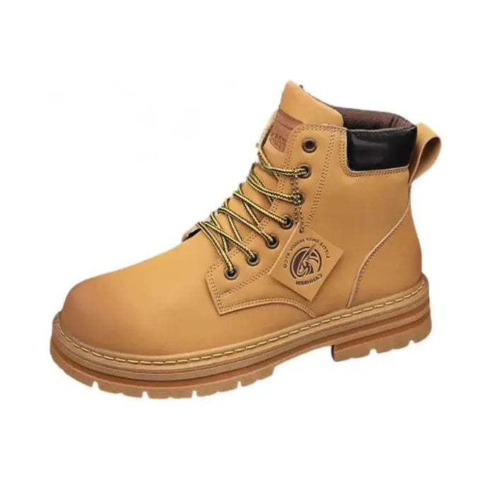 Bota Masculina Urban Marcanzzi MZ279 feita com materiais de alta qualidade, solado antiderrapante e design moderno para estilo urbano e conforto diário.
