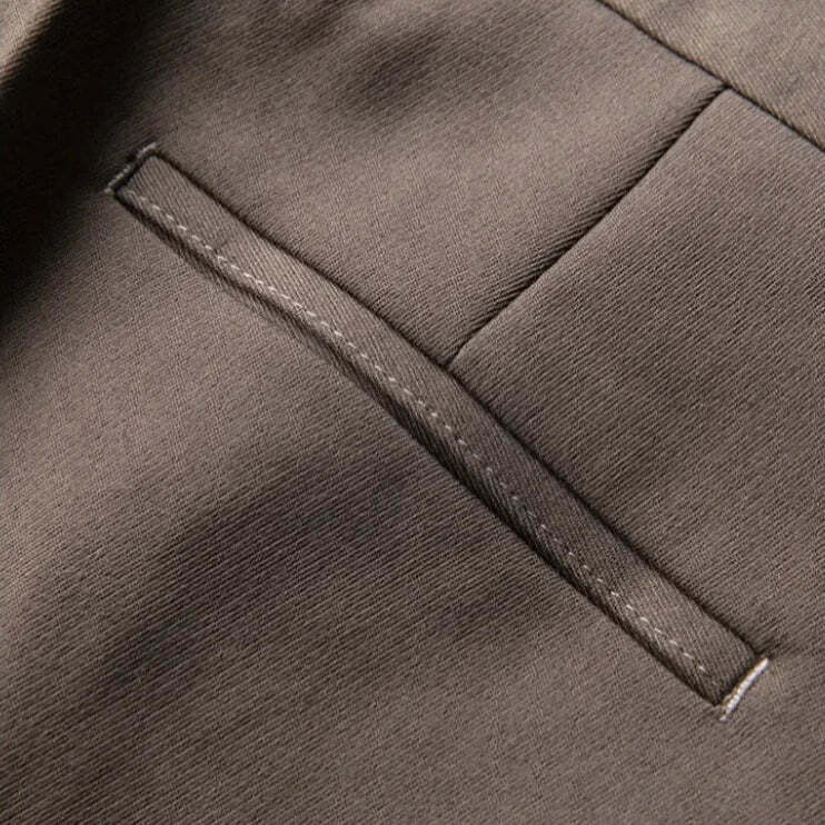 Calça de Alfaiataria Masculina Slim Marcanzzi MZ009: elegância e conforto com corte slim, tecido premium e acabamento refinado para ocasiões formais e semi-form