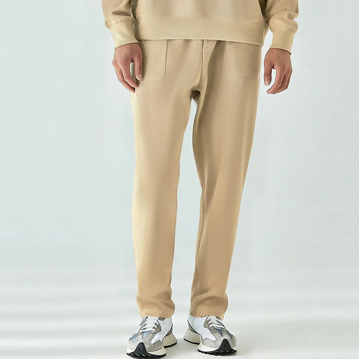 Calça Moletom de Algodão Masculina Marcanzzi MZ313 feita em algodão premium, com bolsos amplos, cintura elástica e barra ajustada para estilo casual.