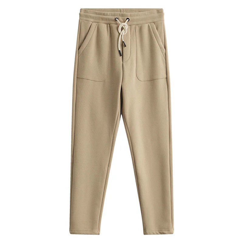 Calça Moletom de Algodão Masculina Marcanzzi MZ313 feita em algodão premium, com bolsos amplos, cintura elástica e barra ajustada para estilo casual.