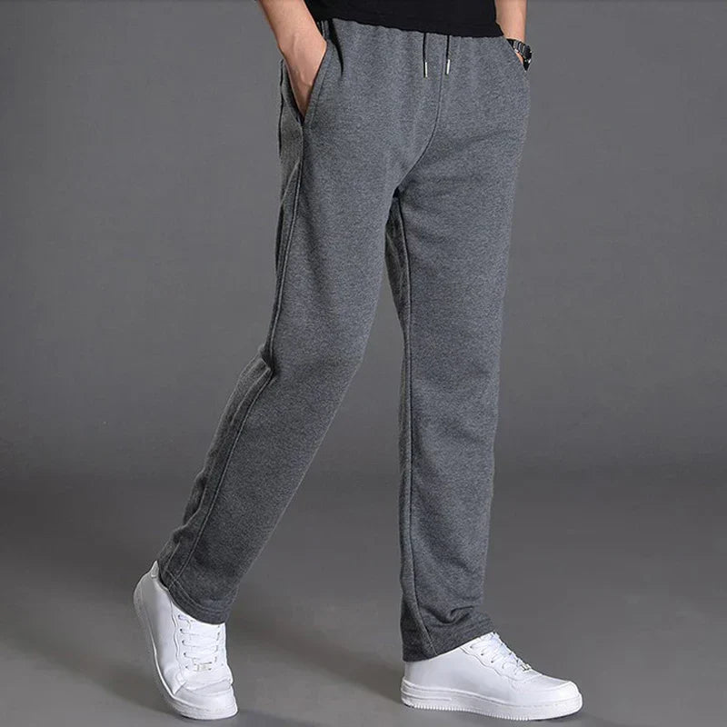 Calça Moletom Masculina Marcanzzi MZ003: conforto premium e estilo sofisticado para um visual casual e elegante no dia a dia.