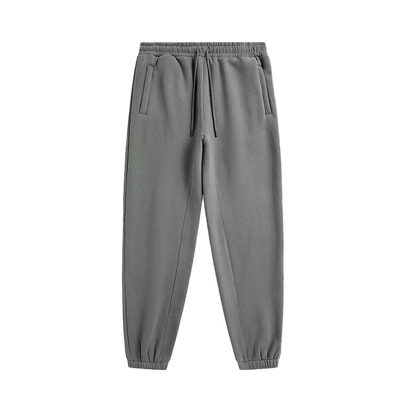 Calça Moletom Sport Masculina Marcanzzi MZ312 em algodão premium, com cós elástico, bolsos laterais e design moderno para estilo versátil.