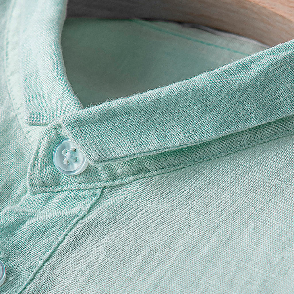 Camisa de Linho Marcanzzi Abravanel MZ563 feita em linho de alta qualidade, leve, fresca e elegante, perfeita para dias quentes com estilo.