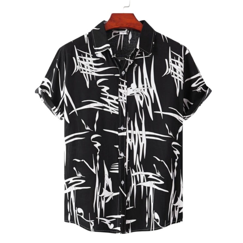 Camisa Manga Curta Marcanzzi Gale MZ577 preta com estampa abstrata branca, tecido leve, respirável, caimento confortável e estilo urbano moderno.