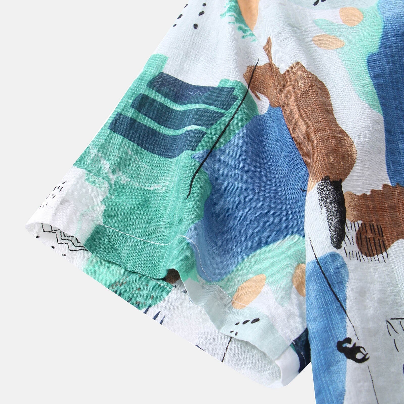 Camisa Manga Curta Marcanzzi Mirage MZ583 com estampa exclusiva, tecido leve e design moderno para estilo autêntico e frescor no dia a dia.