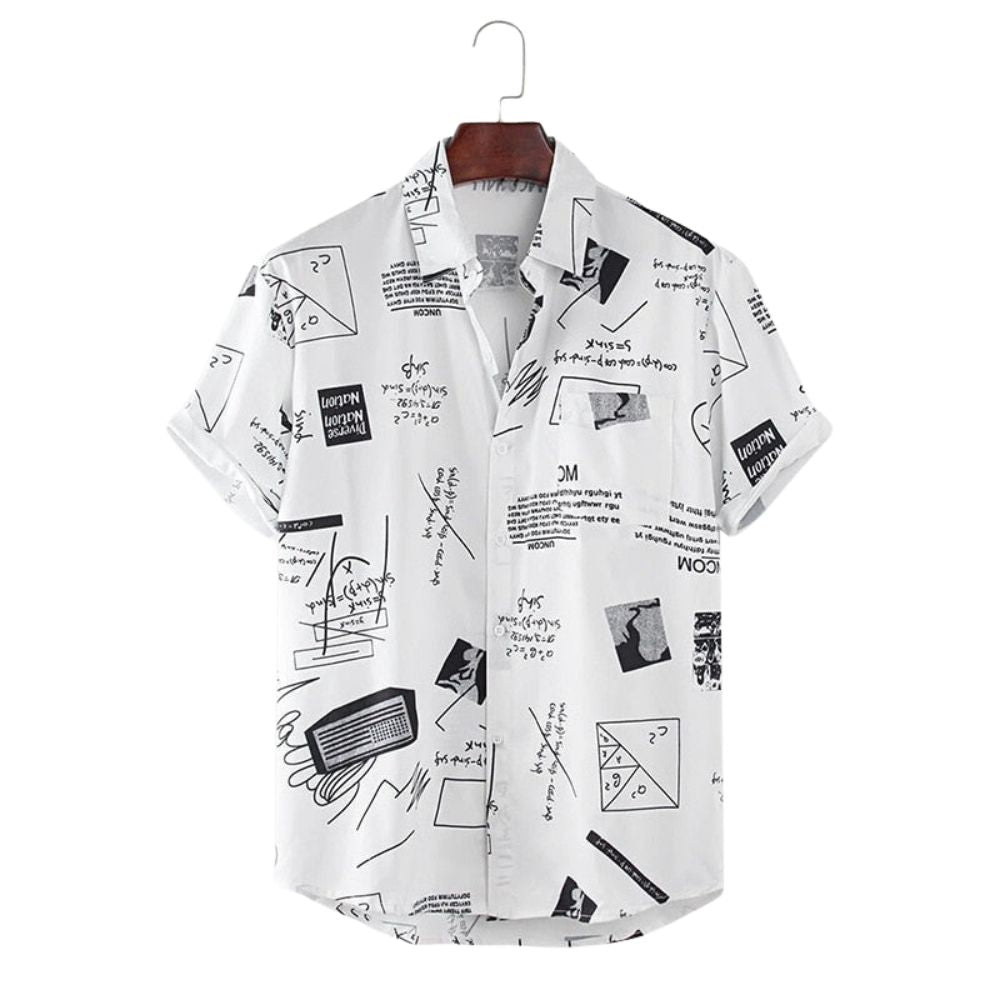 Camisa Manga Curta Marcanzzi Nation MZ584 preta com estampa branca criativa, tecido leve e confortável, estilo moderno e versátil para diferentes produções.