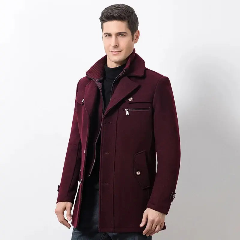 Casaco Masculino Grife Marcanzzi MZ132 em algodão e lã premium, corte inspirado no clássico britânico, resistente e leve para elegância em qualquer ocasião.