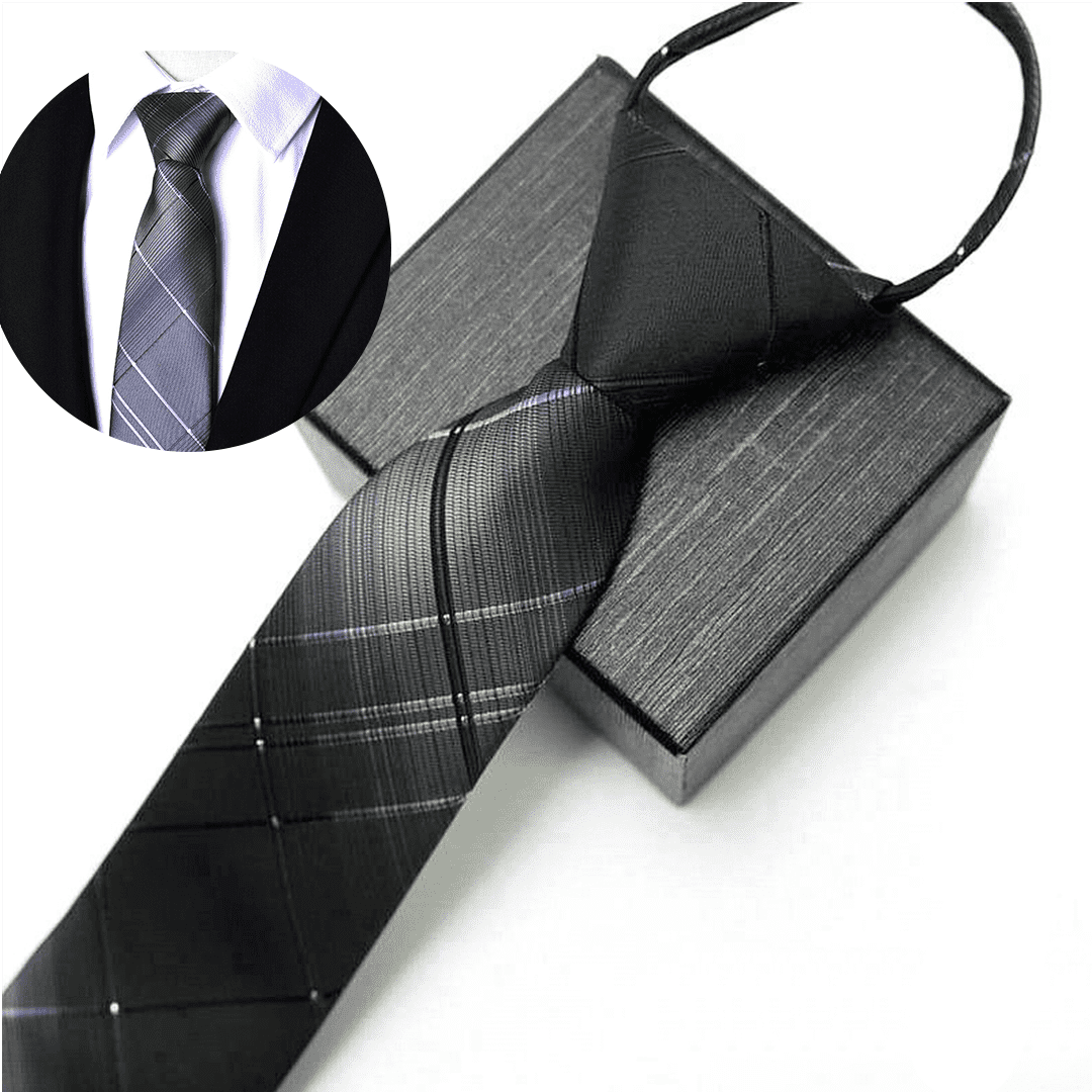 Gravata Marcanzzi Lumière MZ456 com design moderno e tecido de alta qualidade para elegância, charme e distinção em visuais masculinos.