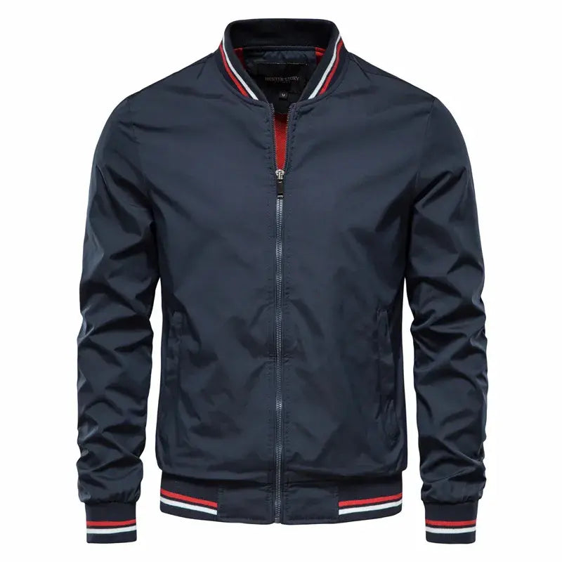 Jaqueta Masculina Casual Marcanzzi MZ146 com design moderno, interior macio, tecido impermeável e resistente para conforto, elegância e praticidade no dia a dia.