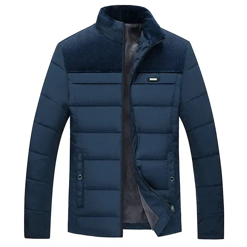 Jaqueta Puffer Masculina Grife Marcanzzi MZ148 em nylon e poliéster à prova d’água, silhueta ajustada, enchimento sintético e design moderno para o inverno.