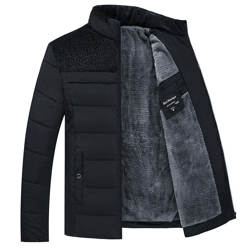 Jaqueta Puffer Masculina Grife Marcanzzi MZ148 em nylon e poliéster à prova d’água, silhueta ajustada, enchimento sintético e design moderno para o inverno.