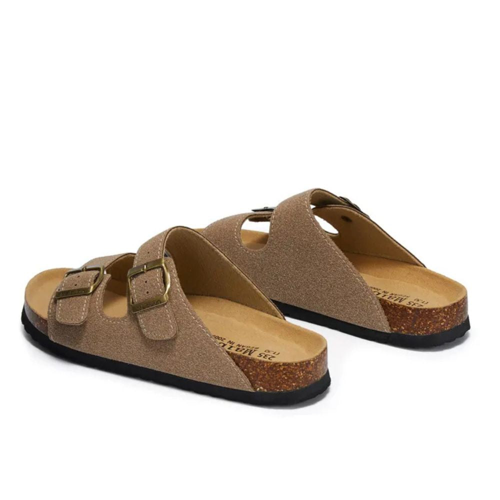 Sandália Masculina Birken Marcanzzi MZ722 feita em materiais de alta qualidade, com ajuste confortável e design moderno para estilo versátil.