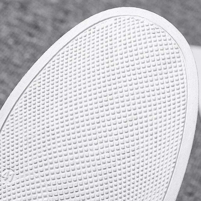 Tênis Masculino de Couro Fashion Marcanzzi MZ331: estilo, conforto e durabilidade. Design exclusivo, sola antiderrapante e tecido ecológico antibacteriano.