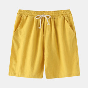 Bermuda de Linho Masculina Marcanzzi MZ950 em linho nobre, caimento sofisticado e estilo clássico Old Money, perfeita para conforto e elegância no calor.
