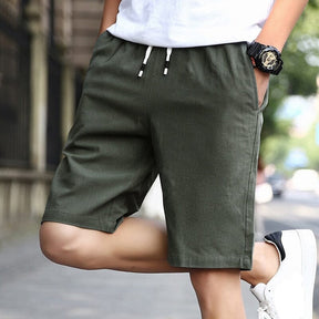 Bermuda Masculina Bryan Marcanzzi MZ956 em algodão premium, com caimento ajustado e cordão, ideal para conforto, praticidade e estilo no dia a dia.