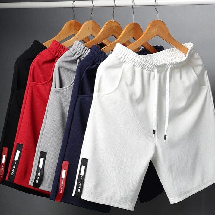 Bermuda Masculina Casual Essential Marcanzzi MZ947 em poliéster premium, com caimento ajustado e design clássico, unindo conforto, elegância e versatilidade.