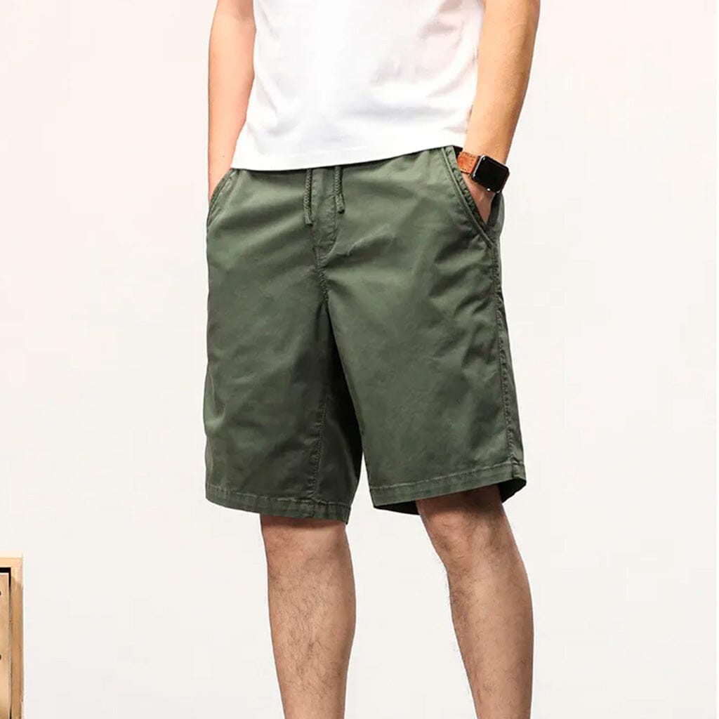 Bermuda Masculina Street Marcanzzi MZ949 em sarja premium com caimento ajustado e design moderno, perfeita para estilo urbano e conforto diário.