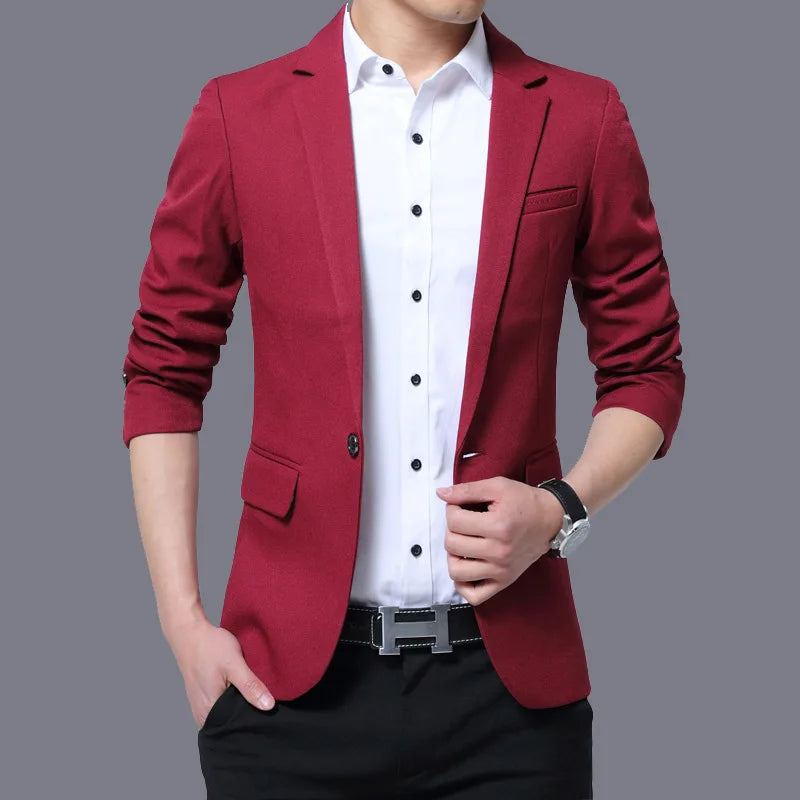 Blazer Masculino Marcanzzi Carlsen MZ054 com corte elegante e tecido durável. Versatilidade e estilo para o homem moderno em todas as situações.
