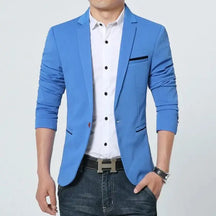 Blazer Masculino Marcanzzi Scobar MZ053 em materiais nobres com design elegante. Durabilidade e sofisticação para o homem moderno.