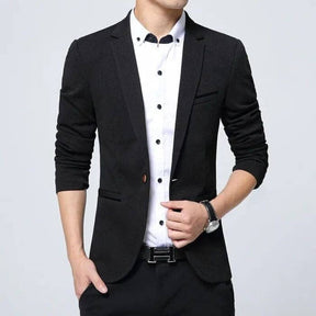 Blazer Masculino Marcanzzi Scobar MZ053 em materiais nobres com design elegante. Durabilidade e sofisticação para o homem moderno.