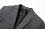 Blazer Masculino Slim Herrera Marcanzzi MZ061: ajuste impecável, visual moderno, materiais de alta qualidade, ideal para negócios e eventos sociais.
