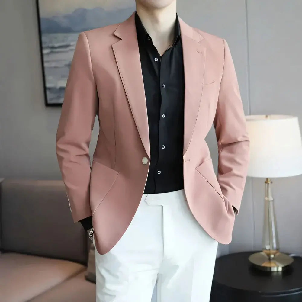 Blazer Masculino Vergast Marcanzzi MZ059 com tecido de caxemira, alfaiataria impecável e estilo marcante para eventos sofisticados.