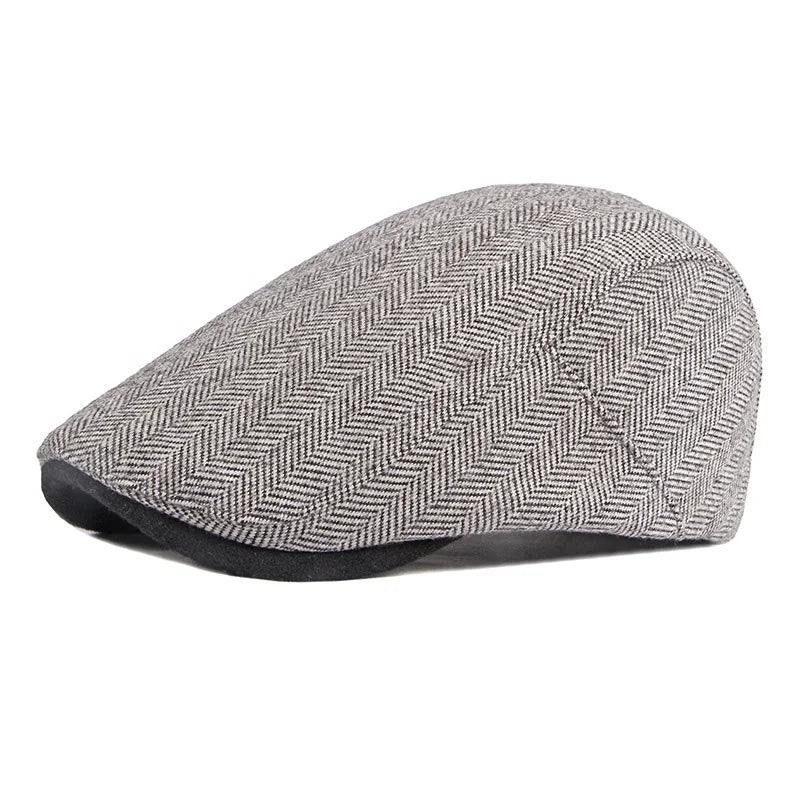 Boina Masculina Scotland Marcanzzi MZ266 com design escocês refinado, ajuste ergonômico e cores cáqui, marrom, grafite e preta.