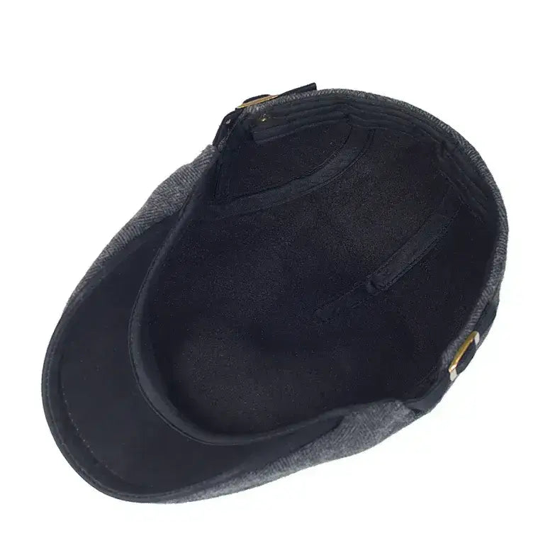 Boina Masculina Spain Fashion Marcanzzi MZ275 com ajuste ergonômico, visual refinado, conforto duradouro e estilo para qualquer clima.