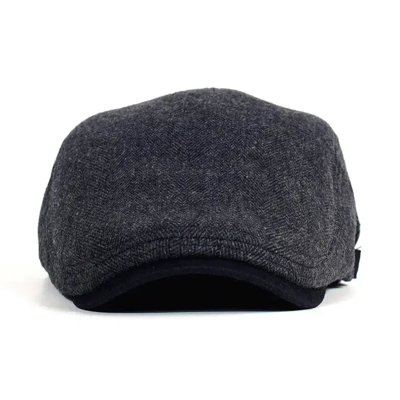 Boina Masculina Spain Fashion Marcanzzi MZ275 com ajuste ergonômico, visual refinado, conforto duradouro e estilo para qualquer clima.