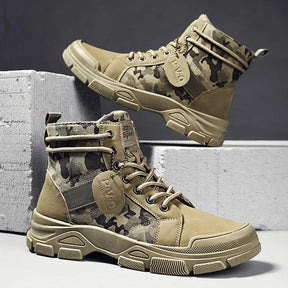 Bota Masculina Camuflada Speed Marcanzzi MZ286: couro legítimo, solado antiderrapante, conforto e elegância para eventos formais e uso diário.