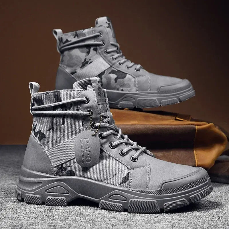 Bota Masculina Camuflada Speed Marcanzzi MZ286: couro legítimo, solado antiderrapante, conforto e elegância para eventos formais e uso diário.