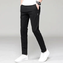 Calça Casual Masculina Marcanzzi MZ004: conforto e estilo em sarja de alta qualidade com corte de alfaiataria. Elegância para trabalho ou encontros.
