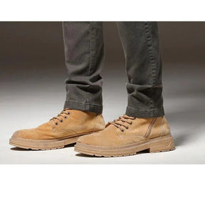 Calça Jeans Masculina Marcanzzi MZ002: denim de alta qualidade, confortável e durável, com corte moderno e cores versáteis para looks casuais e formais.