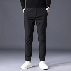 Calça Social Masculina Marcanzzi MZ001 com corte elegante, tecido de Nylon e SPANDEX™, conforto e respirabilidade para o dia a dia