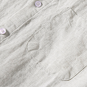 Camisa de Linho Marcanzzi Provence MZ565 confeccionada em linho premium, com toque suave e design elegante inspirado no estilo mediterrâneo.