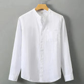 Camisa de Linho Masculina Marcanzzi MZ792 confeccionada em linho de alta qualidade, leve e elegante, com caimento refinado e estilo clássico para ocasiões.