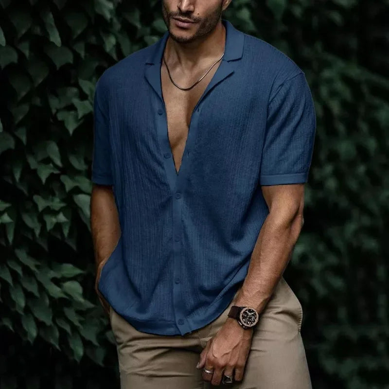 Camisa Masculina Marcanzzi MZ020 em algodão com poliéster, modelagem ajustada e gola polo clássica, ideal para ocasiões casuais ou formais.