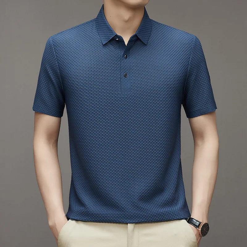 Camisa Polo Masculina Premium Marcanzzi MZ015: conforto e versatilidade em tecido suave e respirável, ideal para looks casuais e elegantes.