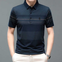 Camisa Polo Masculina Romenzi Coudy RZ077, confeccionada em algodão e poliéster, com design clássico e ideal para looks casuais ou elegantes.