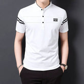 Camisa Polo Masculina Romenzi Elite RZ080, confeccionada em algodão e poliéster, com design versátil, ideal para o dia a dia e ocasiões elegantes.