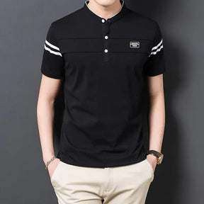 Camisa Polo Masculina Romenzi Elite RZ080, confeccionada em algodão e poliéster, com design versátil, ideal para o dia a dia e ocasiões elegantes.