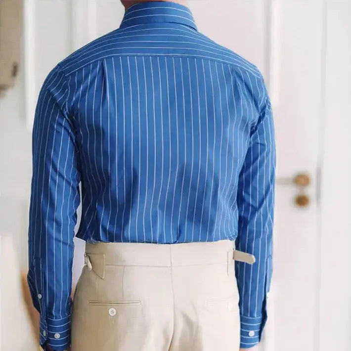 Camisa Social Listrada Masculina Marcanzzi MZ084, slim fit, algodão premium, toque suave, respirável, ideal para trabalho e eventos, durável e elegante.