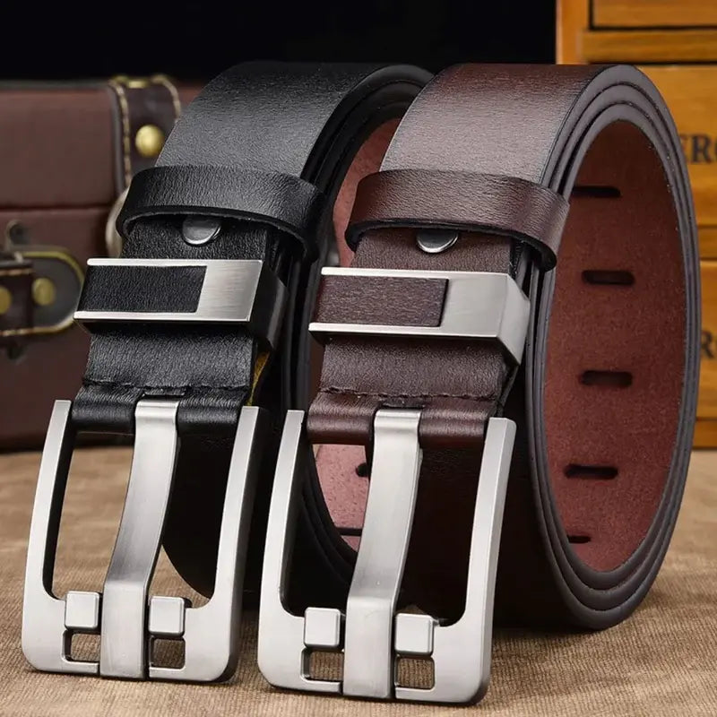 Cinto Masculino de Couro Confy Marcanzzi MZ344 feito em couro ecológico premium, com fivela sofisticada e design moderno para estilo atemporal.