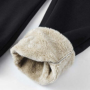 Conjunto Moletom de Lã Masculino Marcanzzi MZ100 feito em lã premium, com interior aconchegante, costuras reforçadas e design moderno para o inverno.