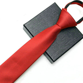 Gravata Clássica 1200 Fios Marcanzzi MZ450 em poliéster de alta densidade com toque acetinado e caimento refinado para elegância e estilo.